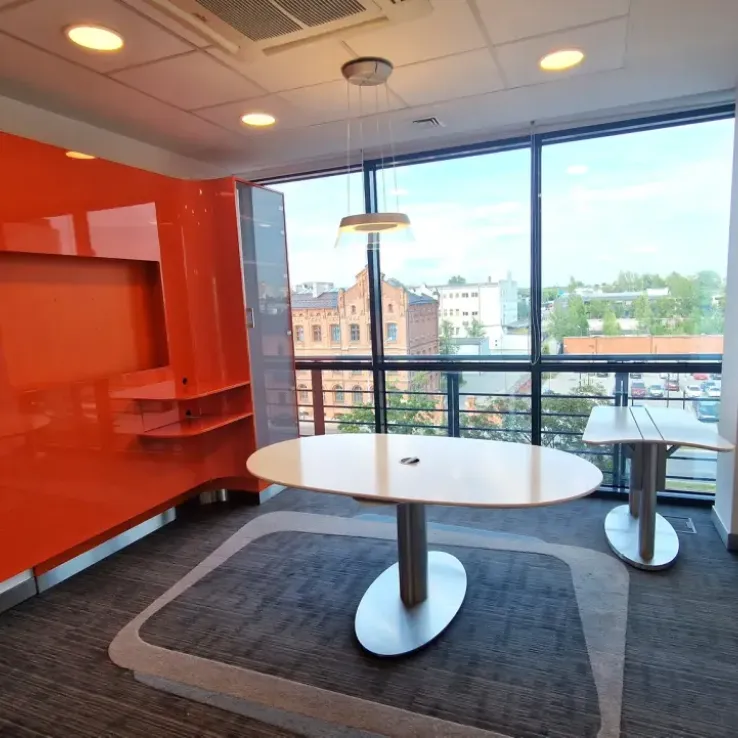 Centrum Biznesu Kopcińskiego 73/75