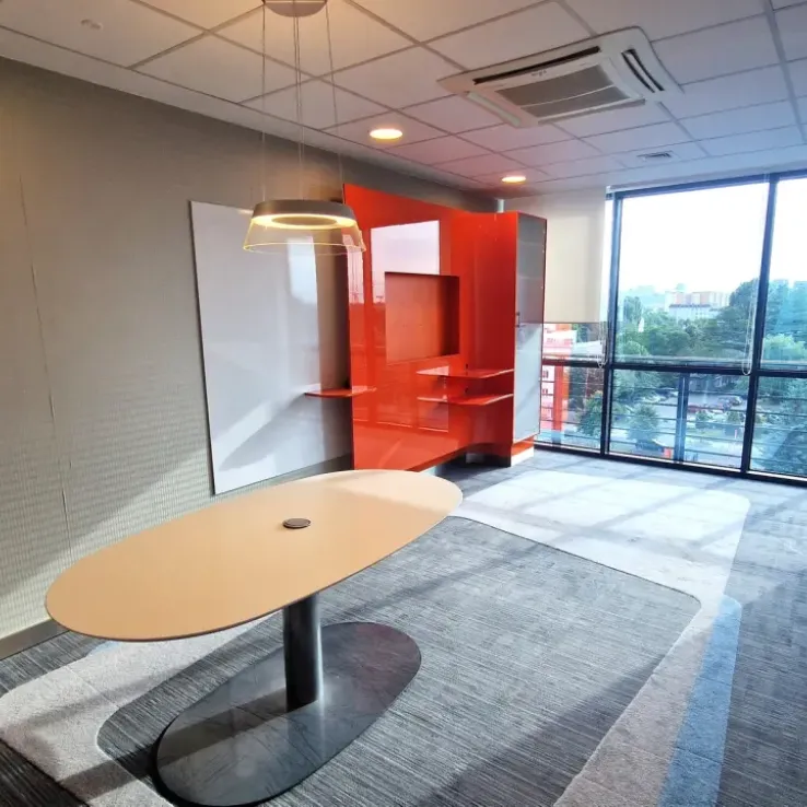 Centrum Biznesu Kopcińskiego 73/75