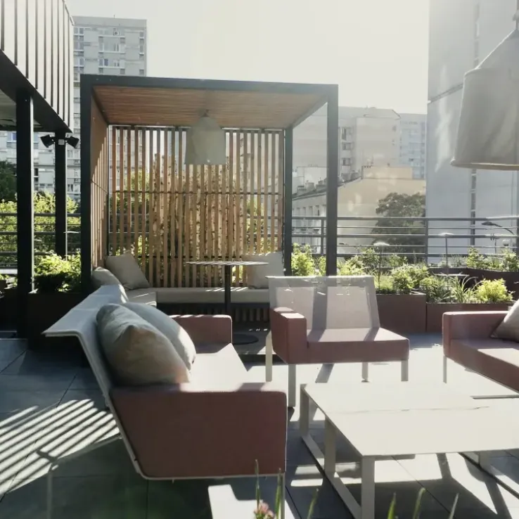 LIFE Building LIFE Building