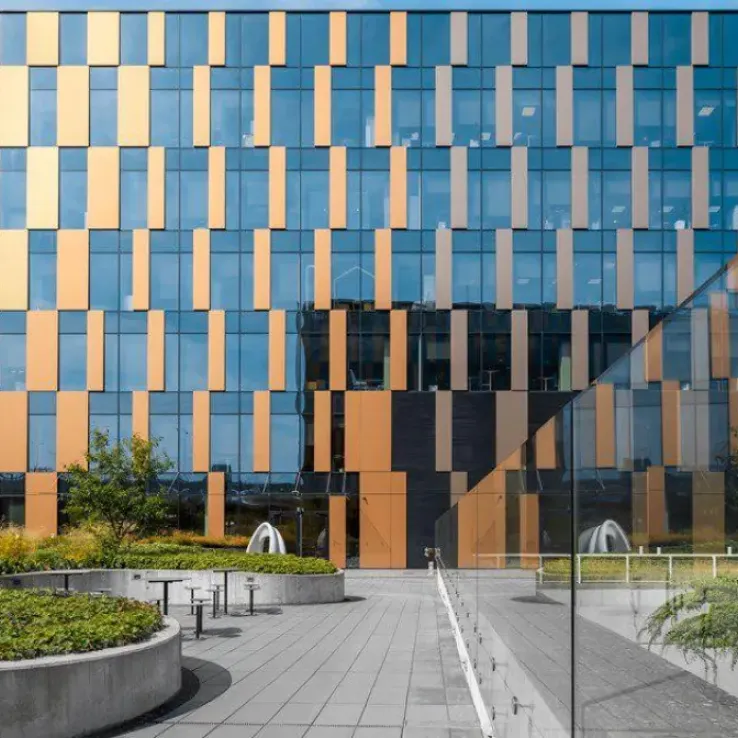 High Five - Budynek 5