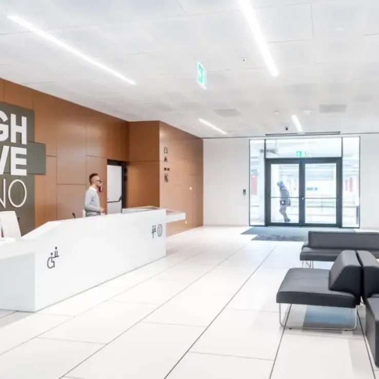 High Five - Budynek 2