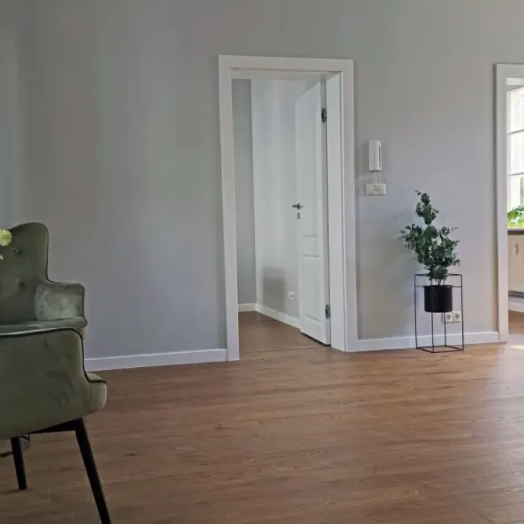 Odrestaurowana Kamienica Chmielna 1/3