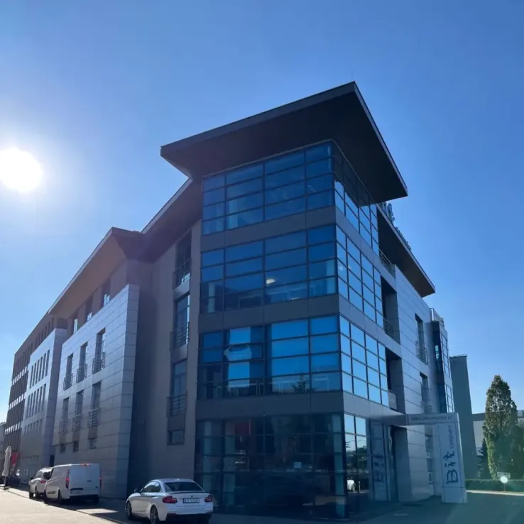 Conrada 37 Conrada 37