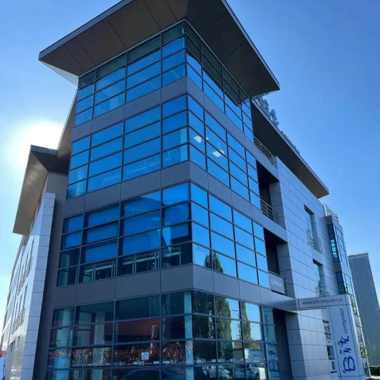 Conrada 37 Conrada 37