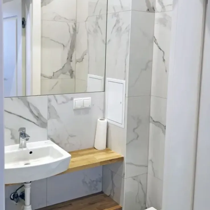 Odrestaurowana Kamienica Chmielna 1/3