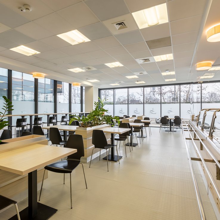 Skalar Office Center