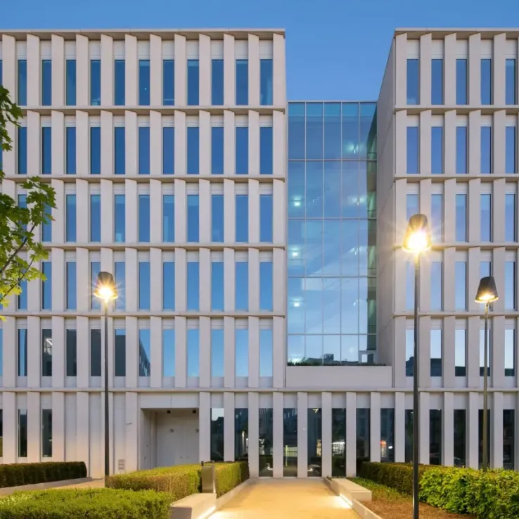 Bobrowiecka 8 Bobrowiecka 8