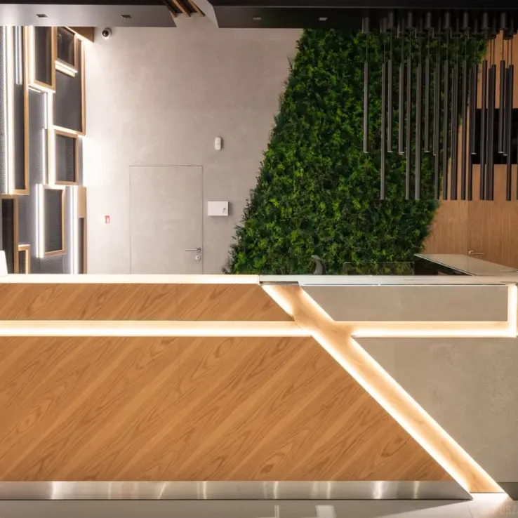 Renaissance Plaza Renaissance Plaza