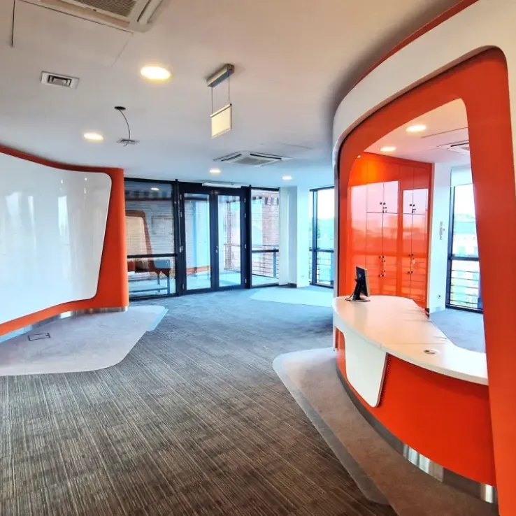 Centrum Biznesu Kopcińskiego 73/75