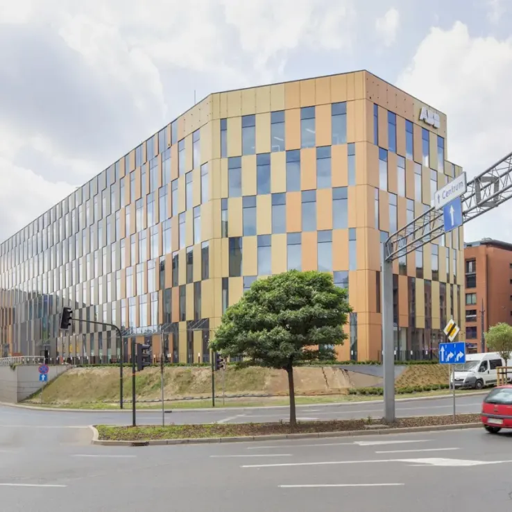 High Five - Budynek 1