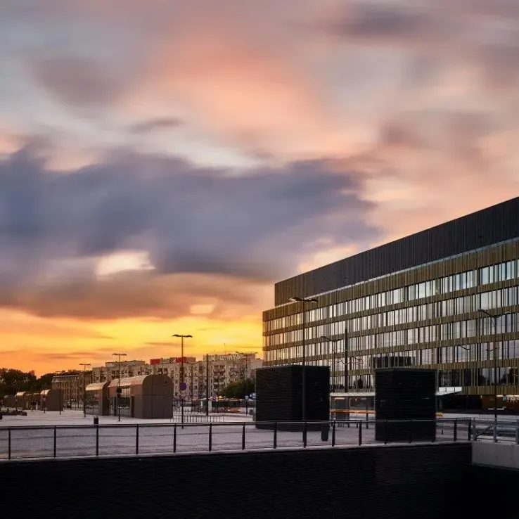 Nowa Fabryczna Nowa Fabryczna