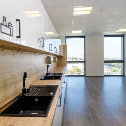Quattro Business Park C