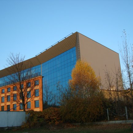 Centrum Biznesu Kopcińskiego 77