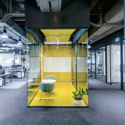 Promenada Business Center