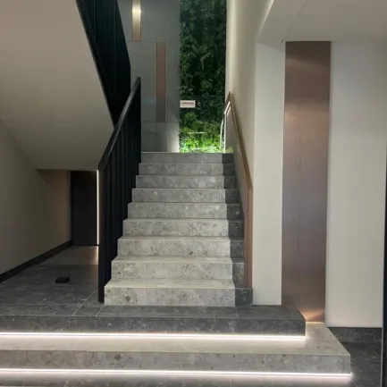 Rondo 1 Business Office