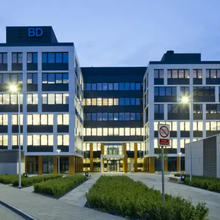 Business Garden Wrocław - Budynek F