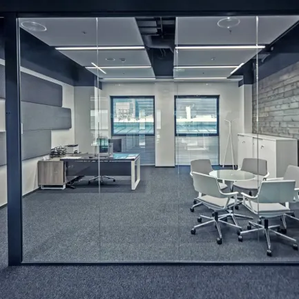 Promenada Business Center