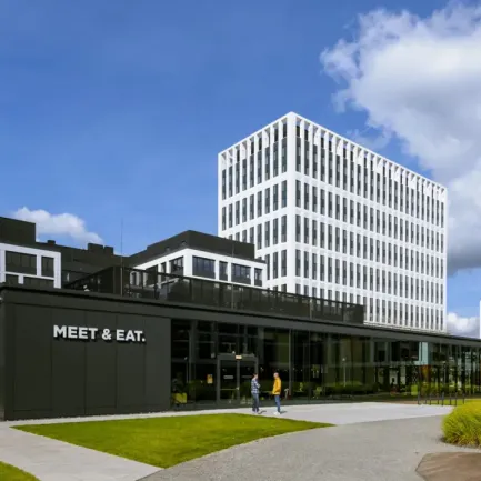 Business Garden Wrocław - Budynek 9