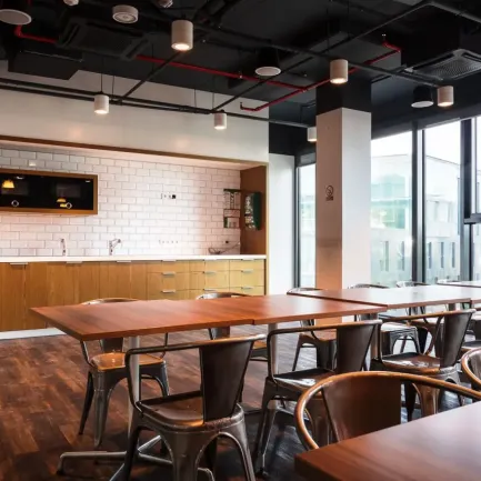 Equal Business Park A