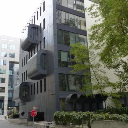 Feniks Office Building