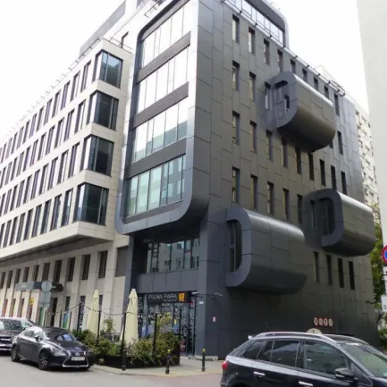 Feniks Office Building